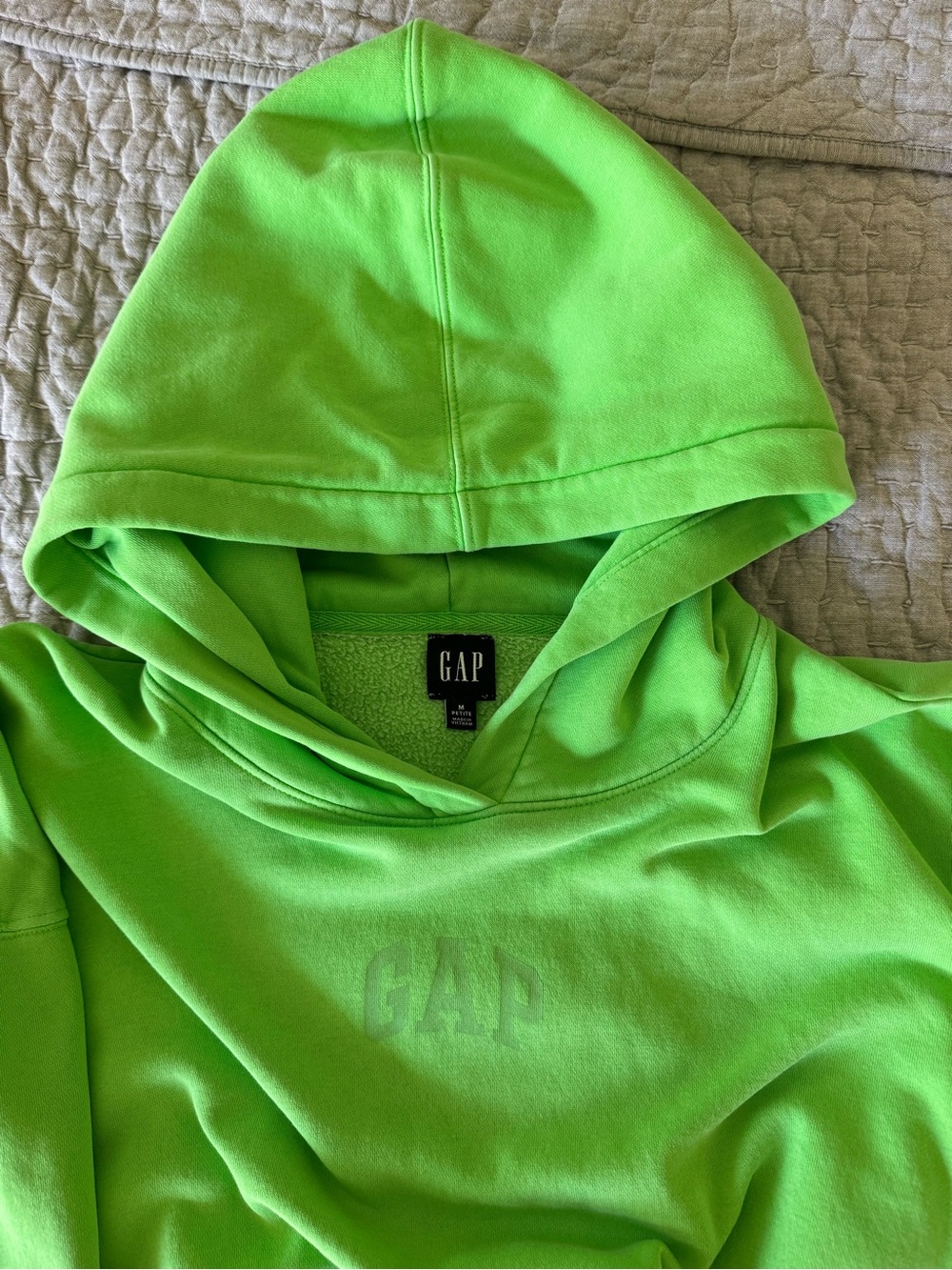 GAP cropped hoodie, medium petite